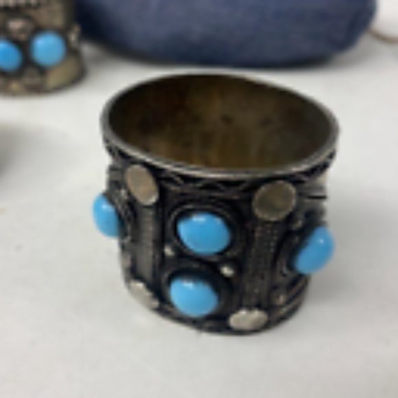 Set of 4 Two's Company Sterling Blue Turquoise Gemstone Napkin Rings With Bag - Picture 4 of 6